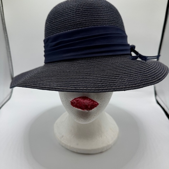 Vintage Navy Blue Stylish Church Hat - Picture 1 of 10